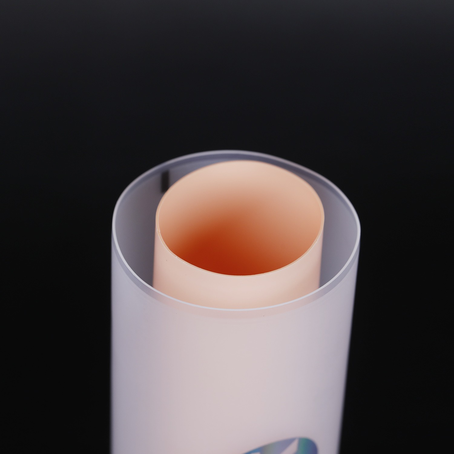 Plastic Squeeze Tube Custom Design PE Tube Stock Available Skin Care Cosmetic Packaging Empty Plastic Tube with OEM Printing